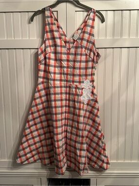 a new day Coral Gray Plaid Midi Dress with Lace Appliqué Size 8